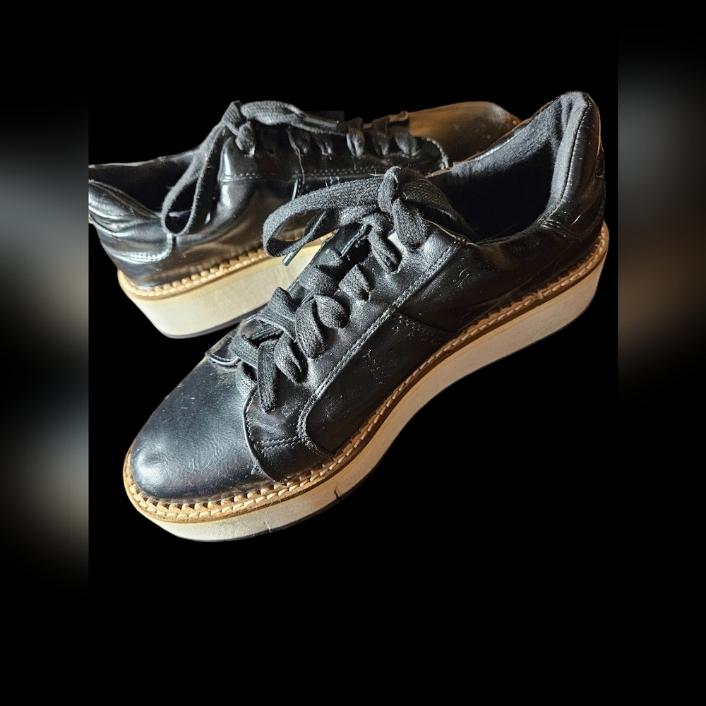 Shu Shop platform shoe size 9. - Picture 2 of 16